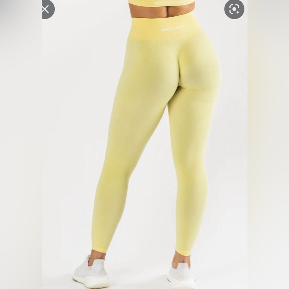 Alphalete Lemonade Amplify Legging EUC Size XL